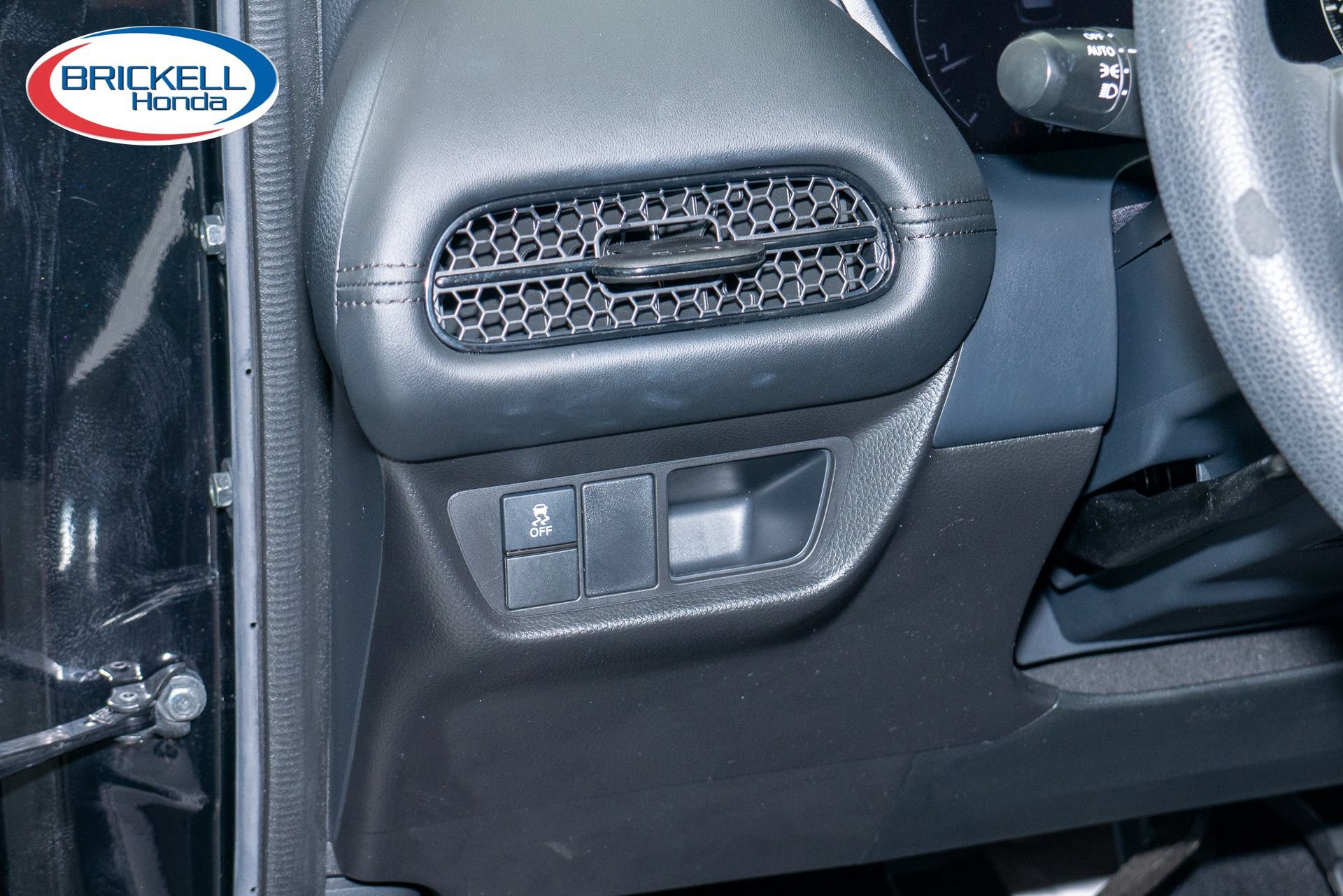 Certified 2024 Honda HR-V LX image 30