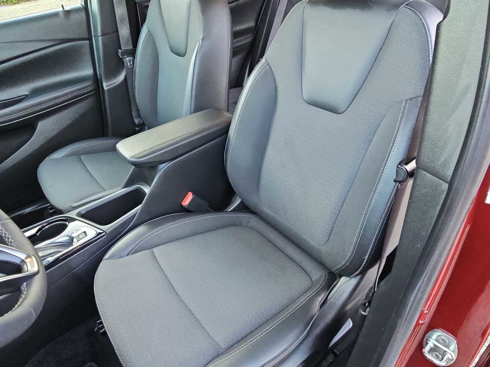 Certified 2023 Buick Encore GX Preferred w/ Cold Weather Comfort Package image 17