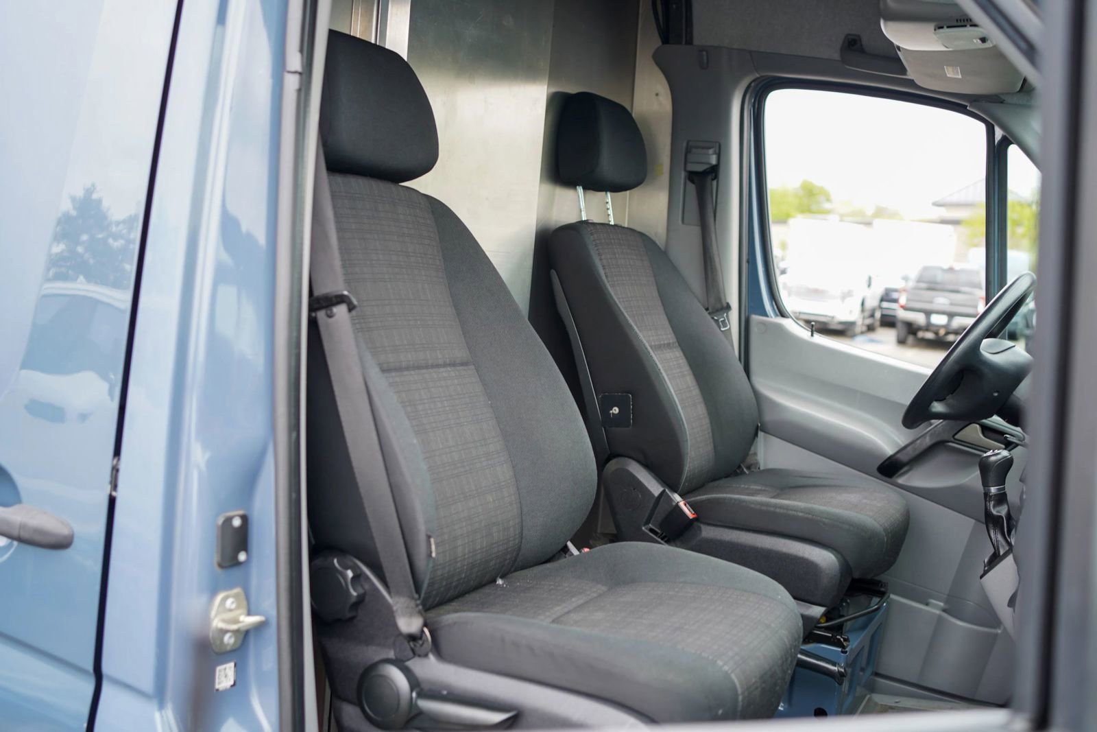 Used 2018 Mercedes-Benz Sprinter 2500 image 22