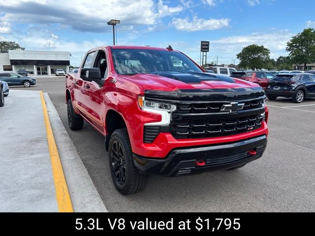 Used 2024 Chevrolet Silverado 1500 LT Trail Boss w/ LT Trail Boss Premium Package AWD/4WD image 4