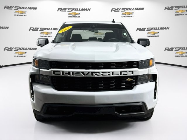 Used 2021 Chevrolet Silverado 1500 Custom w/ Safety Confidence Package AWD/4WD image 2