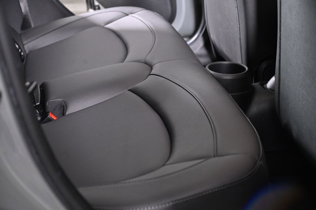 Certified 2023 MINI Cooper 4-Door Hardtop image 29