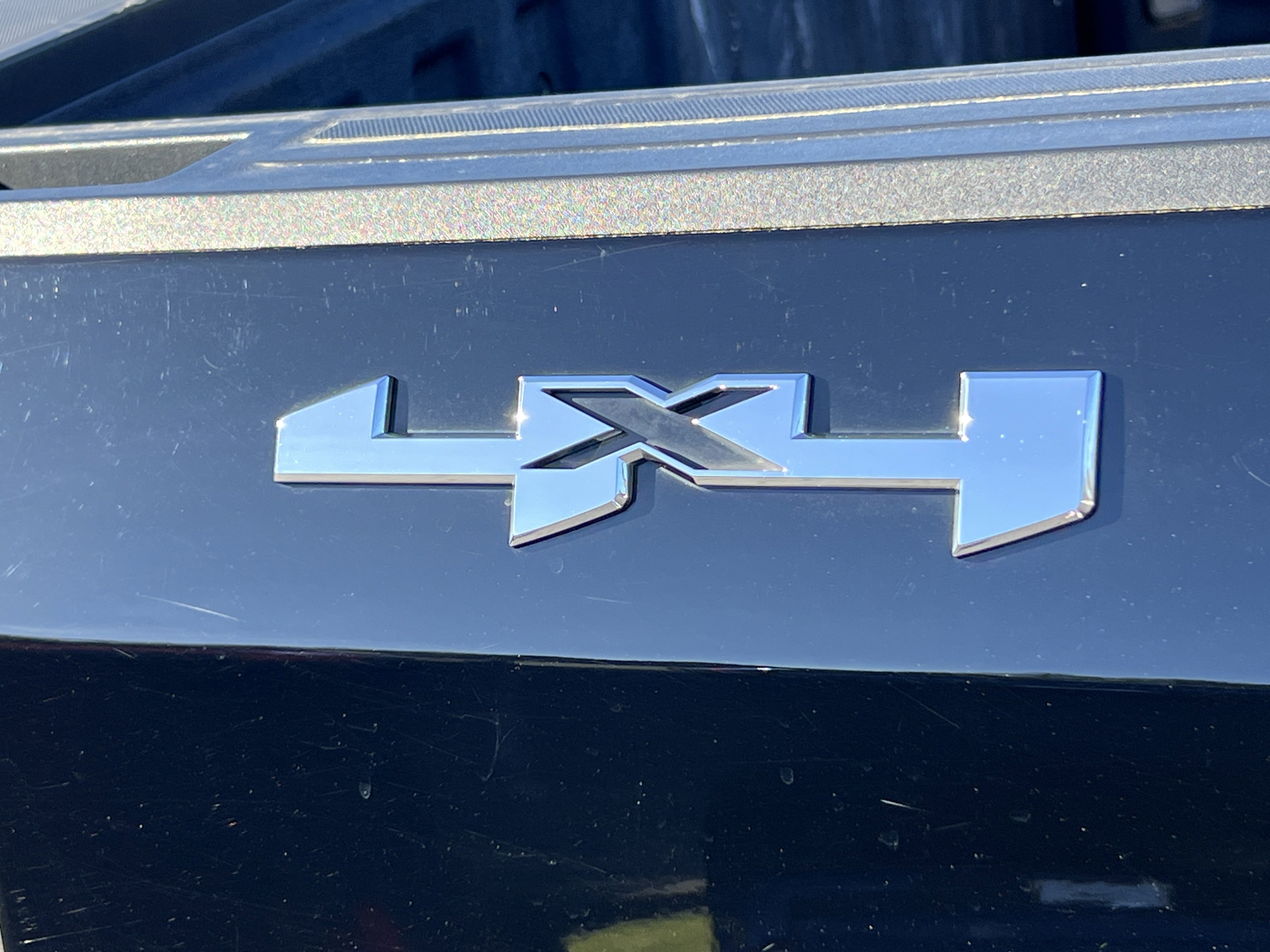 Used 2023 GMC Sierra 1500 Elevation w/ LPO, Elevation Black Package AWD/4WD image 10