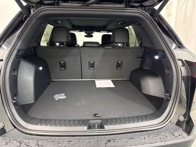New 2026 Chevrolet Equinox RS w/ Safety and Technology Package AWD/4WD image 10