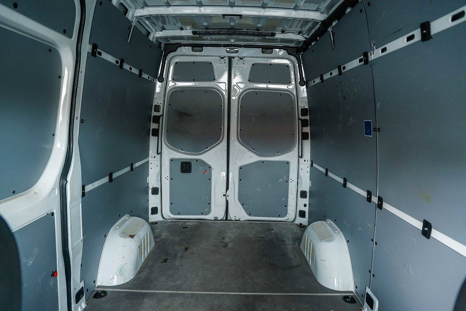 Used 2023 Mercedes-Benz Sprinter 144 Cargo image 17