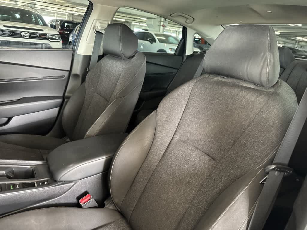 Used 2025 Honda Accord SE image 13