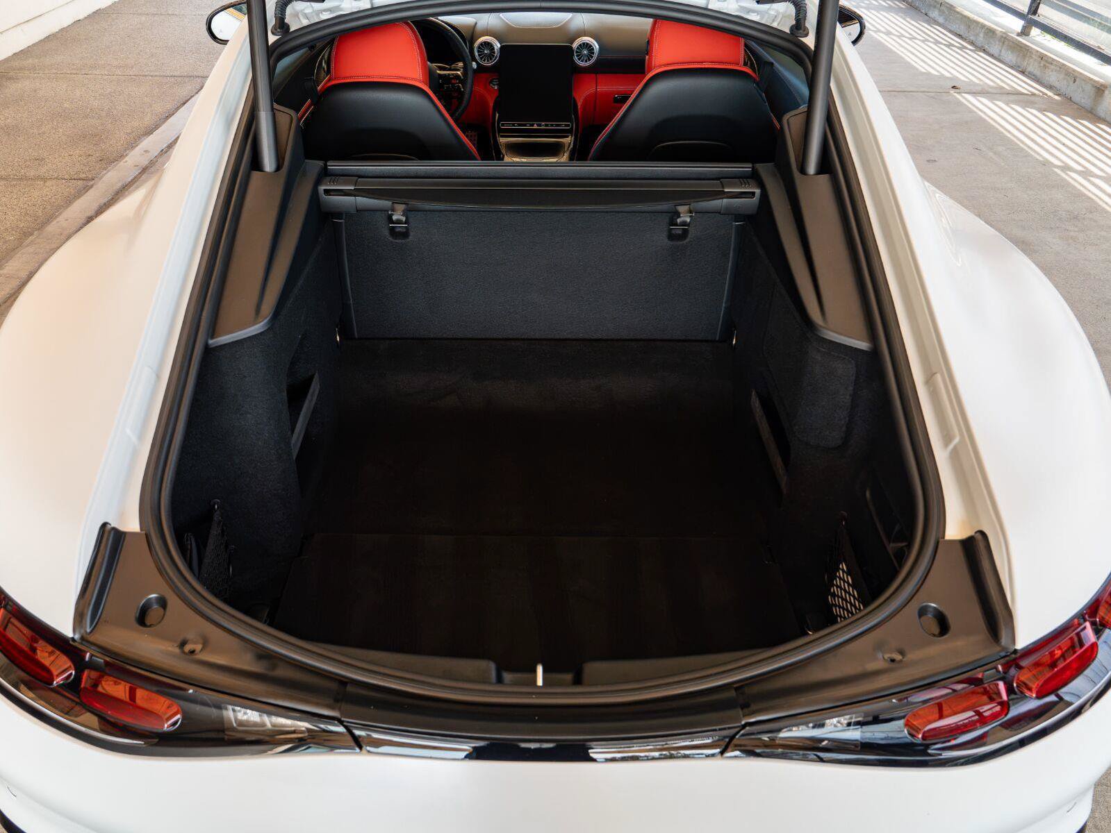 Used 2025 Mercedes-Benz AMG GT 63 image 24