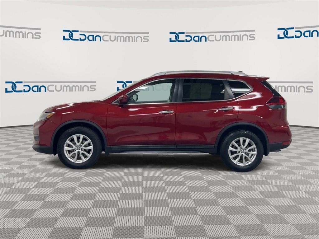 Used 2020 Nissan Rogue SV image 5
