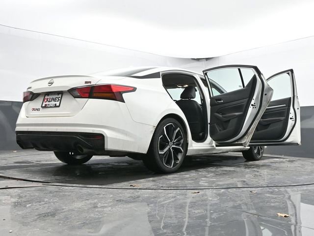Used 2024 Nissan Altima 2.5 SR image 72
