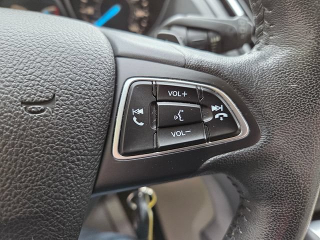 Used 2017 Ford Escape SE w/ SE Leather Comfort Package AWD/4WD image 27