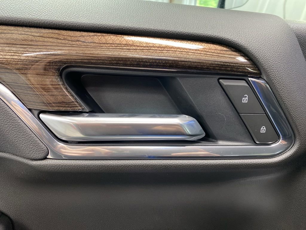 New 2025 Chevrolet Silverado 1500 LT image 32