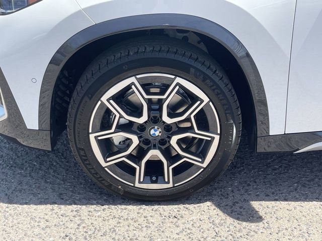 Used 2025 BMW X1 xDrive28i w/ Technology Package image 10