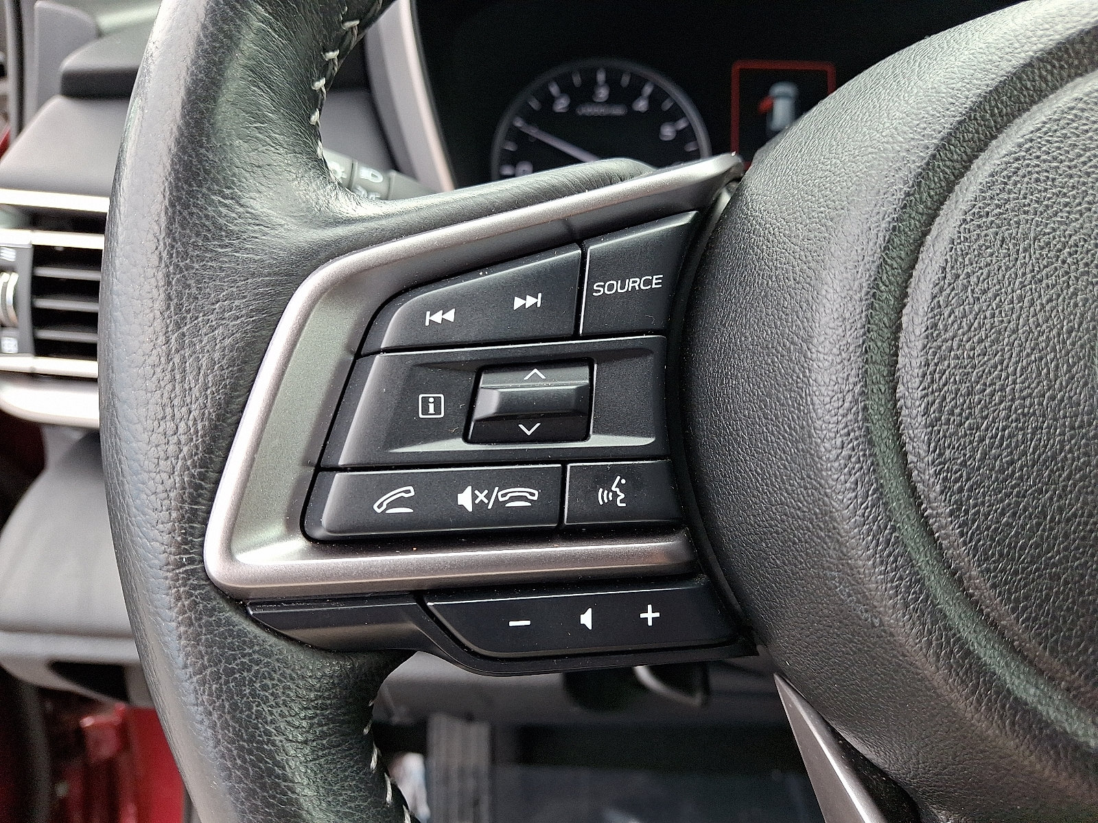 Used 2023 Subaru Outback Limited AWD/4WD image 22