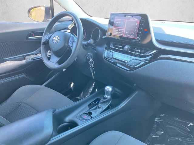 Used 2021 Toyota C-HR LE FWD image 19