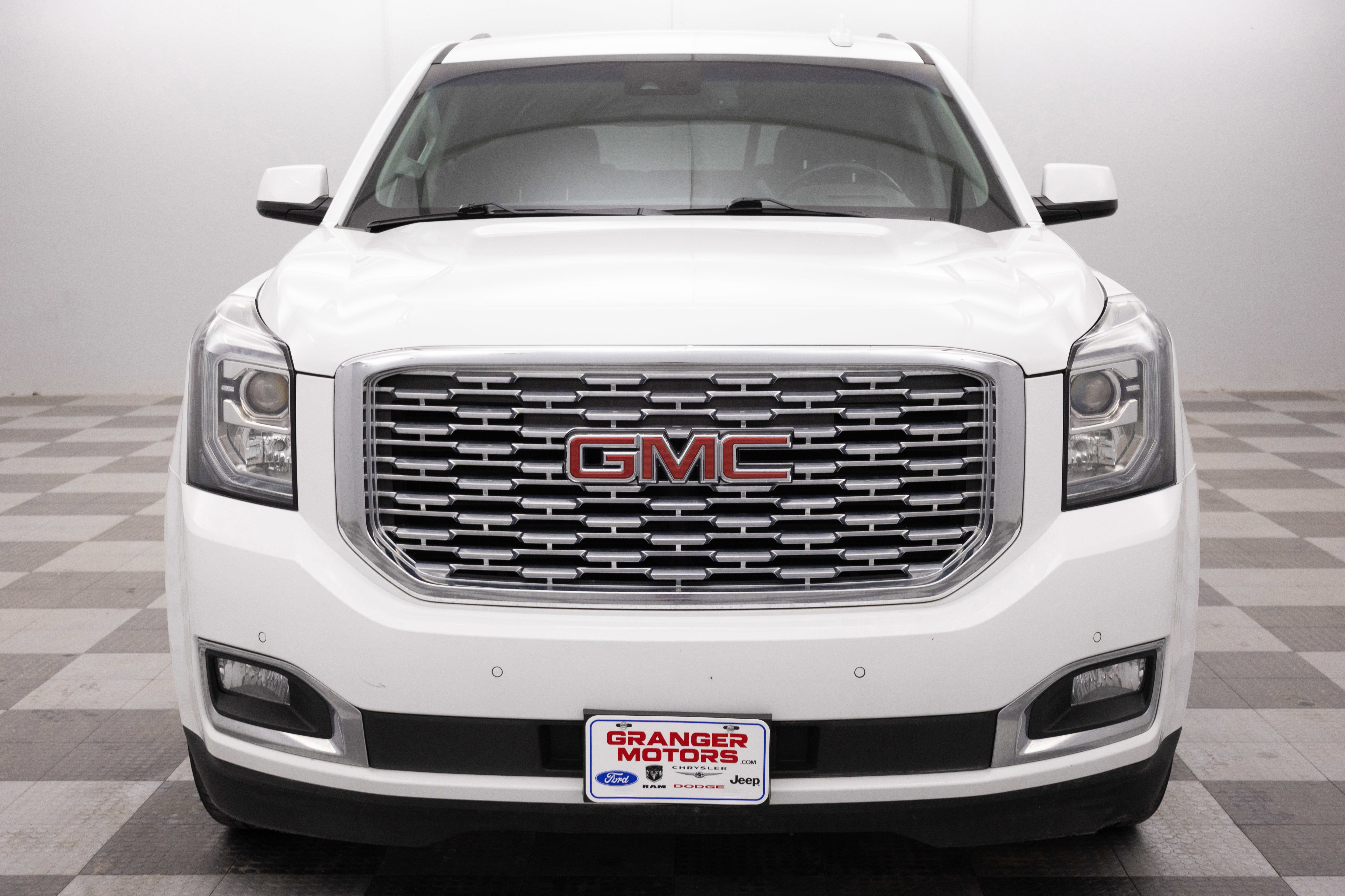 Used 2018 GMC Yukon Denali image 12