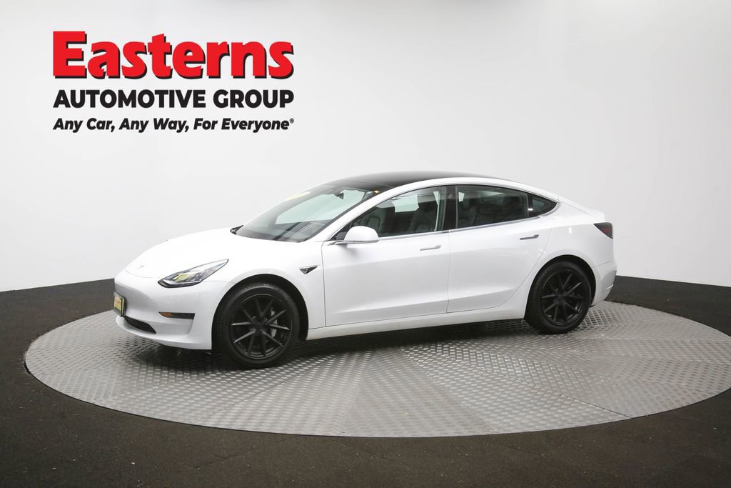 Used 2020 Tesla Model 3 Standard Range RWD image 52