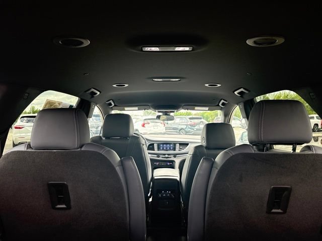 Certified 2023 Buick Enclave Essence w/ Sport Touring Edition FWD image 18