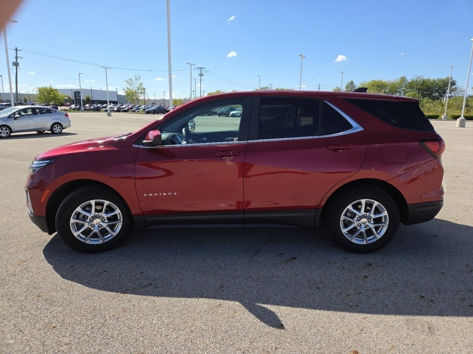 Used 2023 Chevrolet Equinox LT image 16