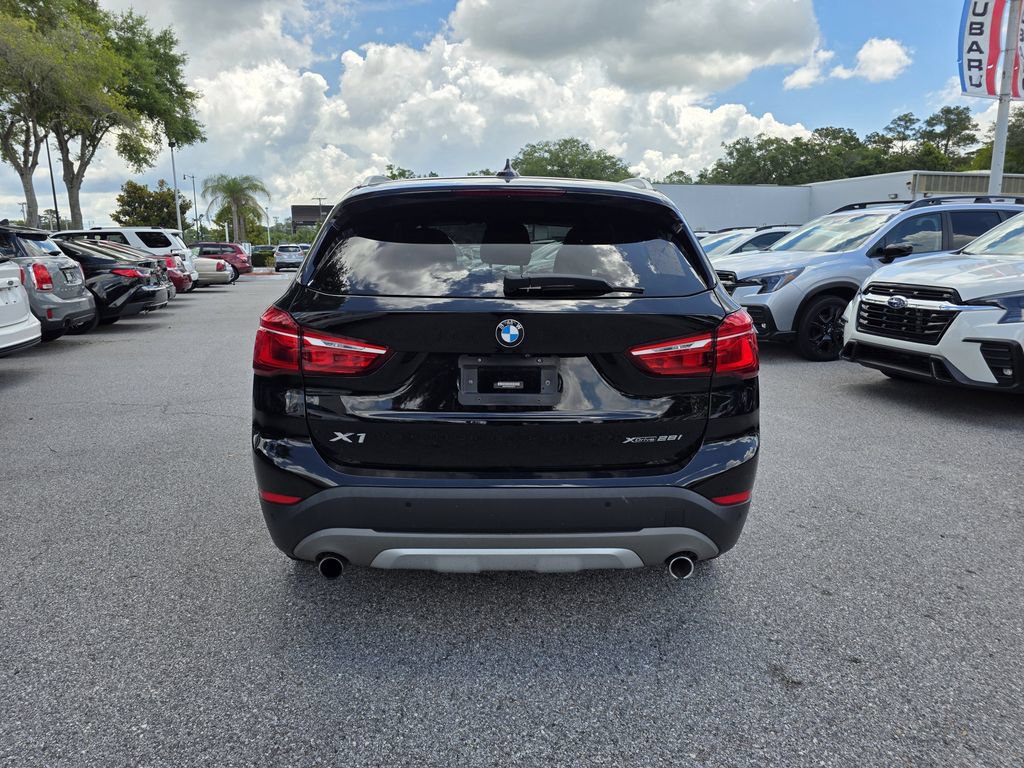Used 2019 BMW X1 xDrive28i w/ Convenience Package AWD/4WD image 4