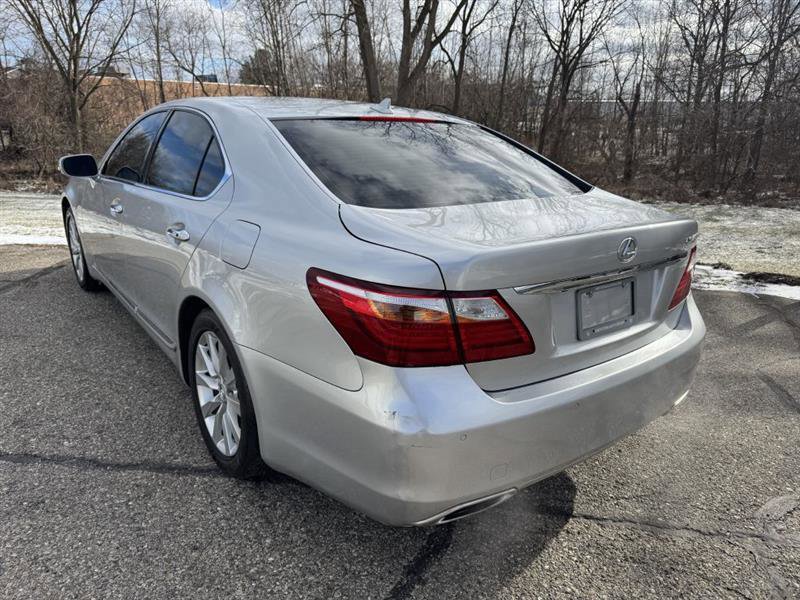 Used 2012 Lexus LS 460 image 3