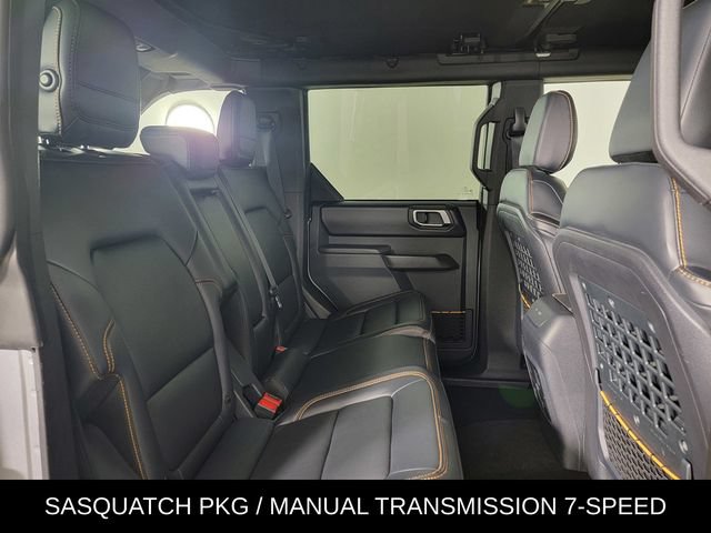 Used 2024 Ford Bronco Badlands w/ Sasquatch Package AWD/4WD image 17