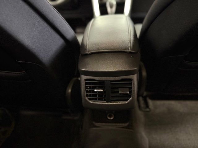Used 2014 Ford Fusion SE FWD image 30