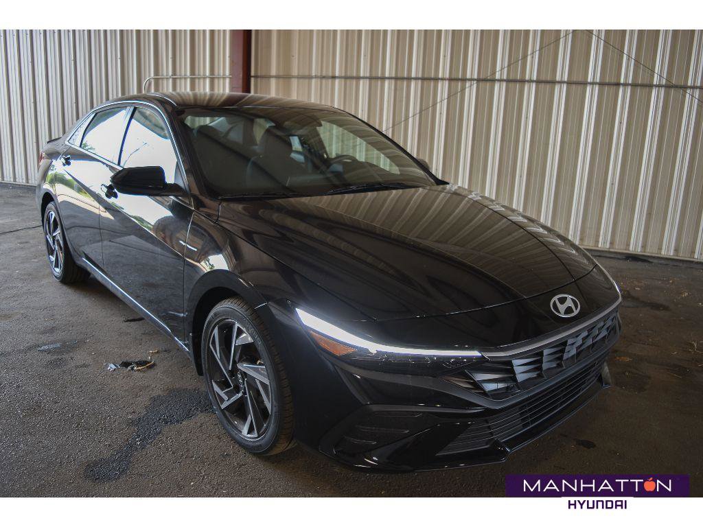 New 2025 Hyundai Elantra Sport