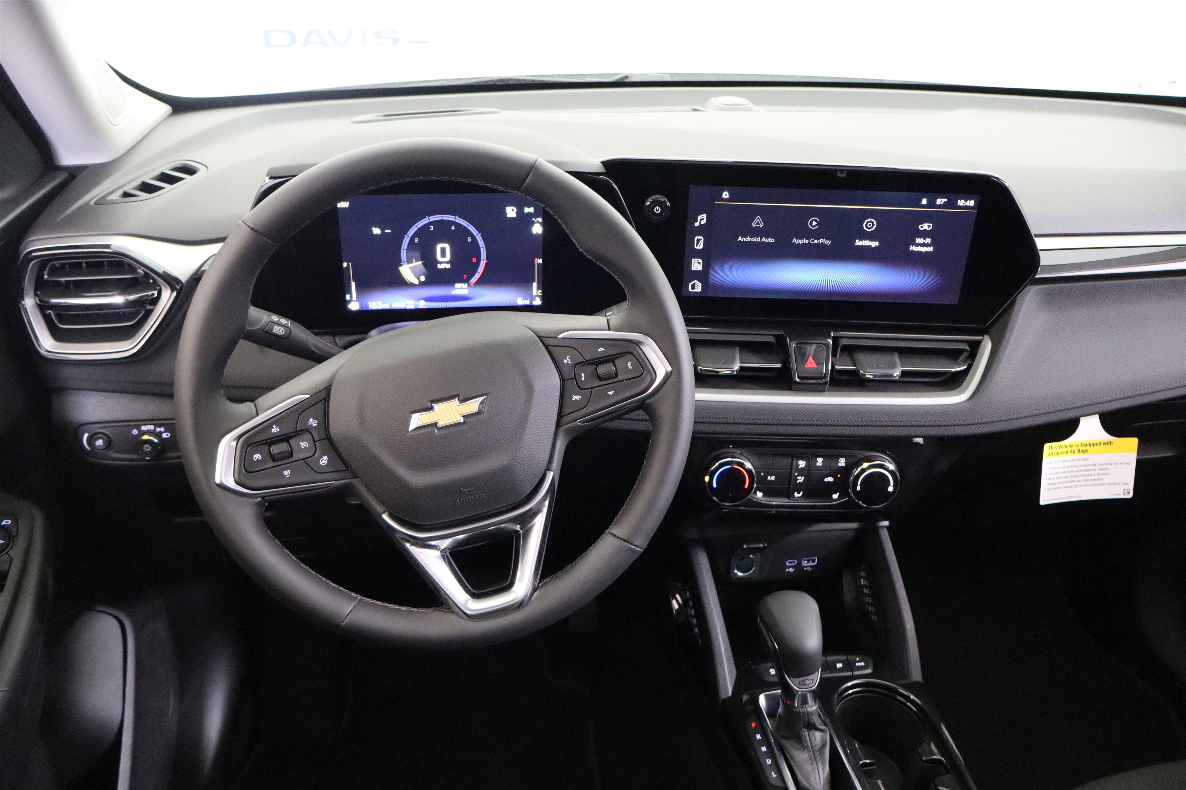 New 2026 Chevrolet TrailBlazer LT w/ LT Cold Weather Package AWD/4WD image 18