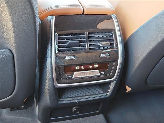 Used 2023 BMW X5 sDrive40i w/ Parking Assistance Package RWD image 17