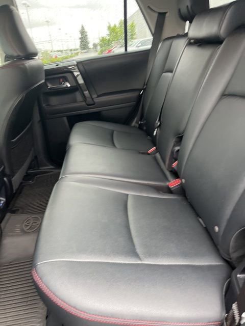 Used 2024 Toyota 4Runner TRD Off-Road Premium w/ Moonroof Package AWD/4WD image 10