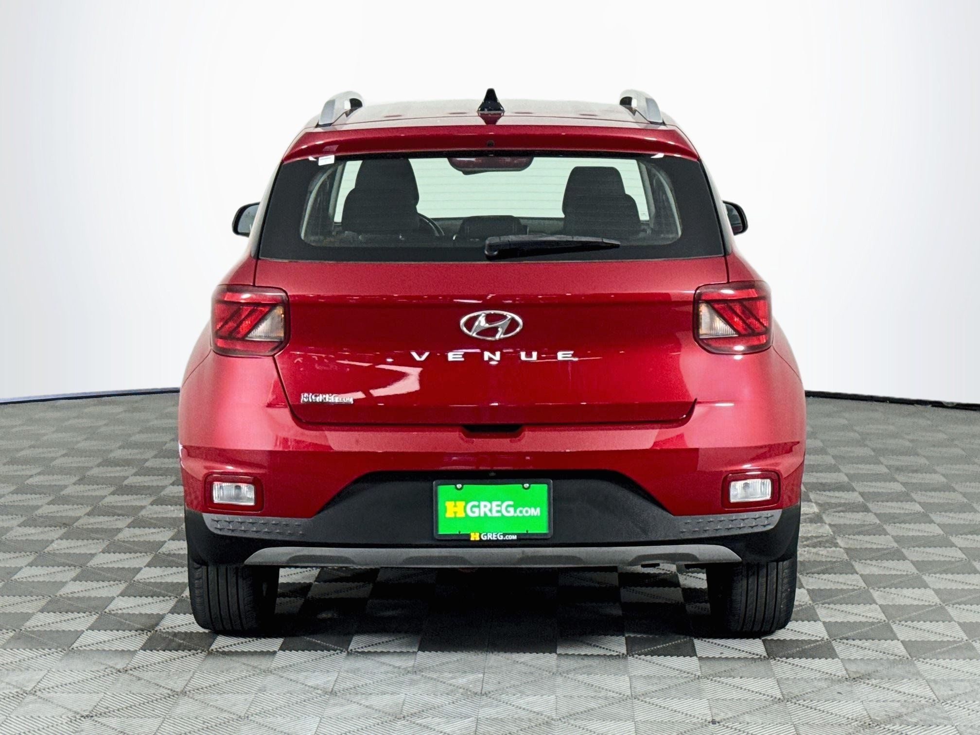 Used 2021 Hyundai Venue SEL FWD image 7