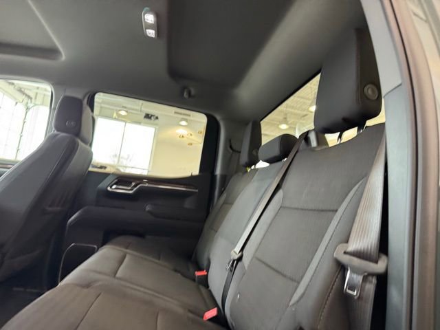 Used 2025 Chevrolet Silverado 1500 LT image 11