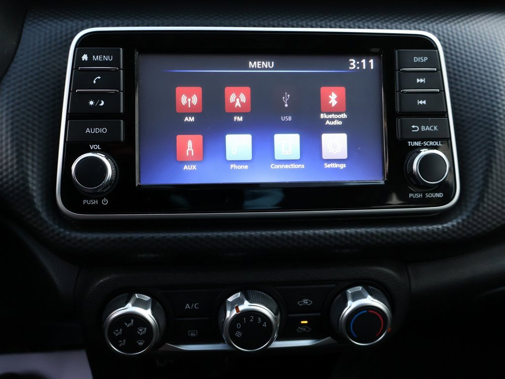 Used 2022 Nissan Kicks S image 23