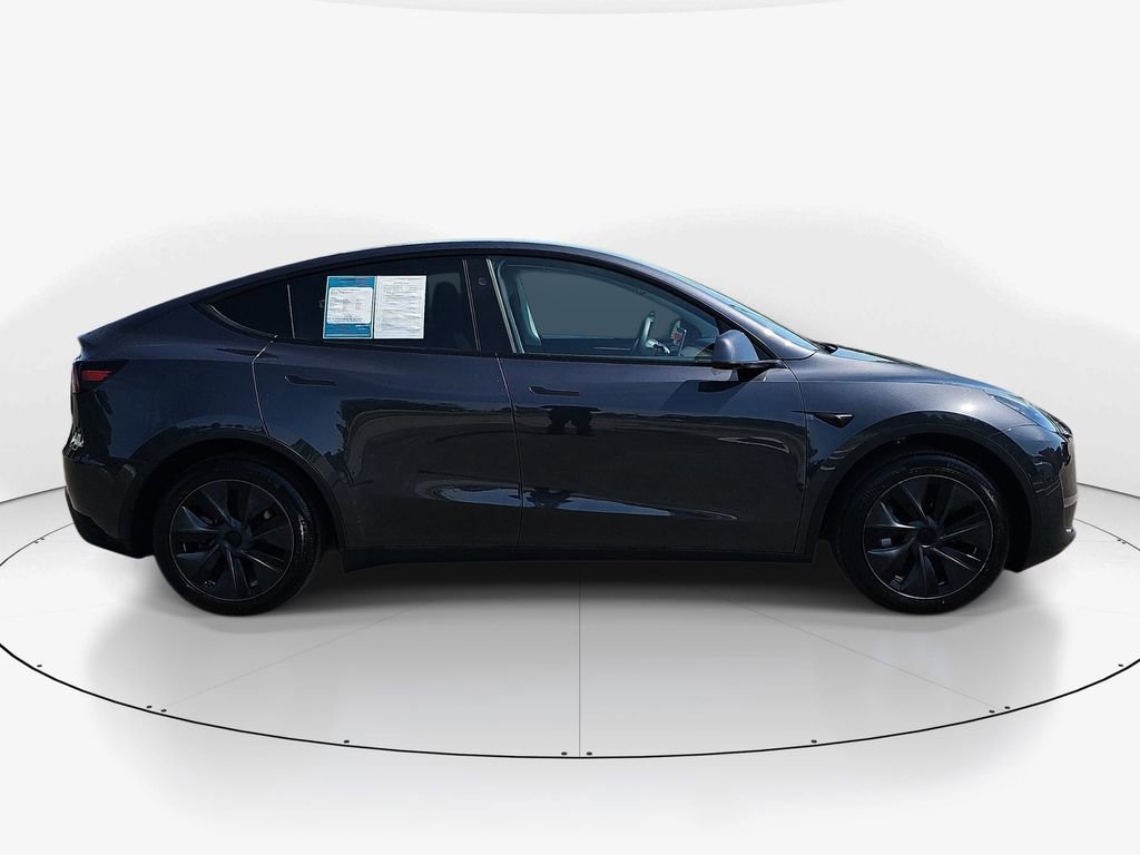 Used 2024 Tesla Model Y Long Range image 4