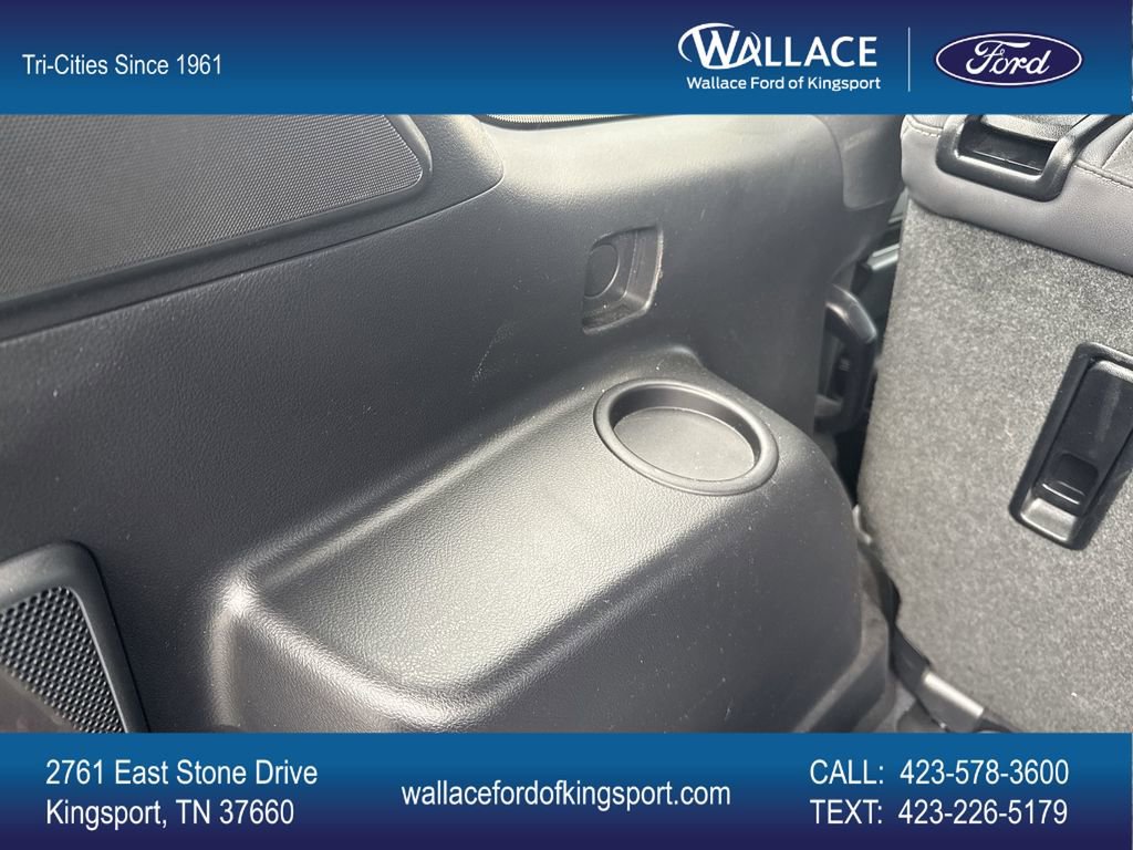 Used 2022 Lexus GX 460 Premium w/ Accessory Package image 32