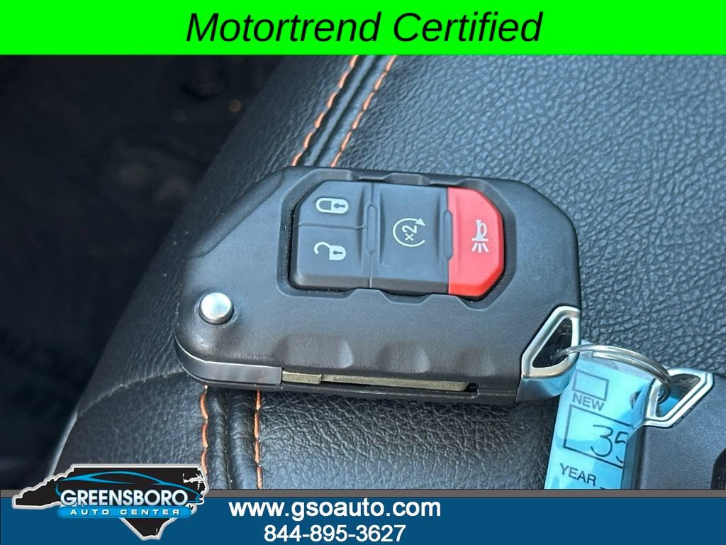 Used 2022 Jeep Gladiator Mojave w/ LED Lighting Group AWD/4WD image 36