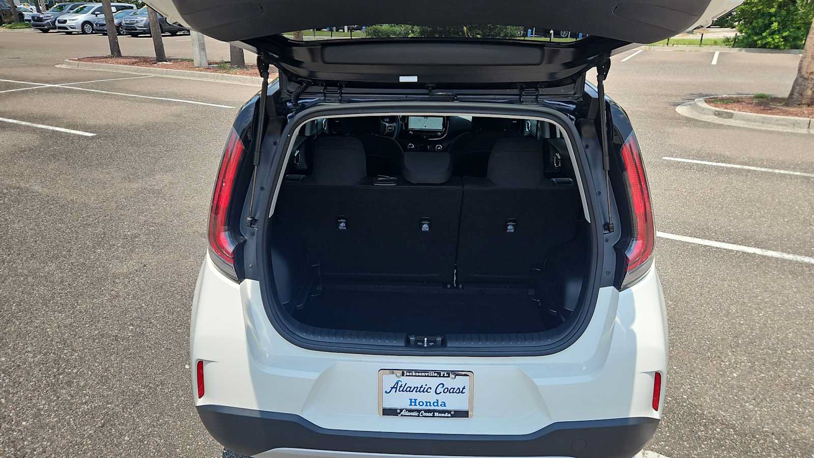 Used 2024 Kia Soul S FWD image 20