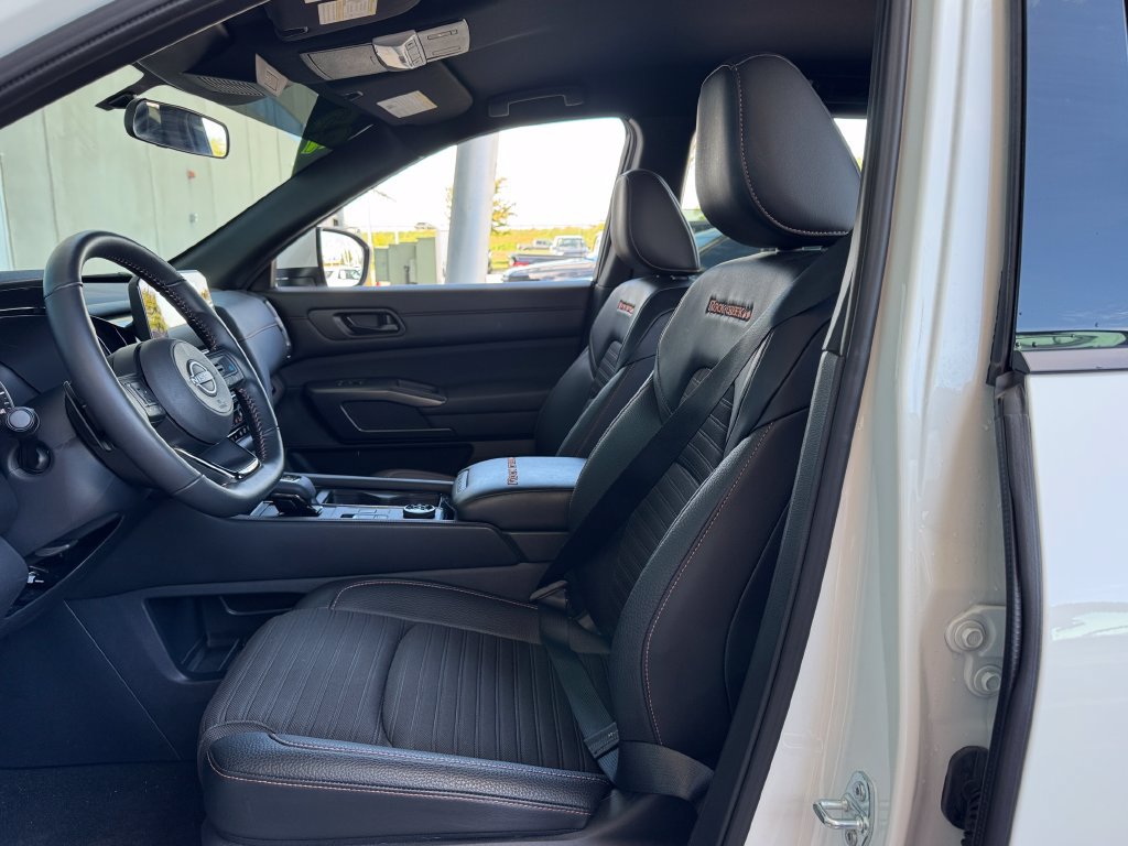 Used 2025 Nissan Pathfinder Rock Creek AWD/4WD image 20