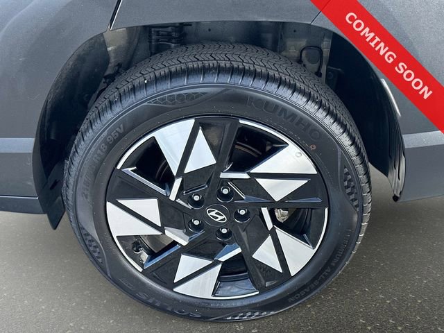 Used 2025 Hyundai Kona SEL image 10