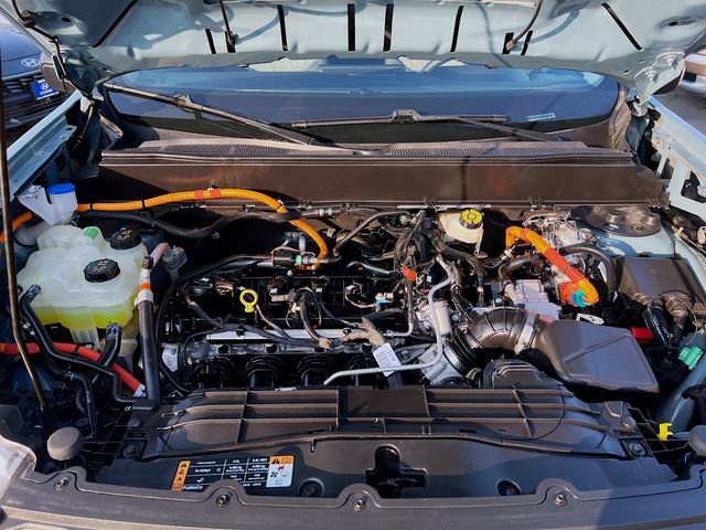 Used 2023 Ford Maverick XLT image 27