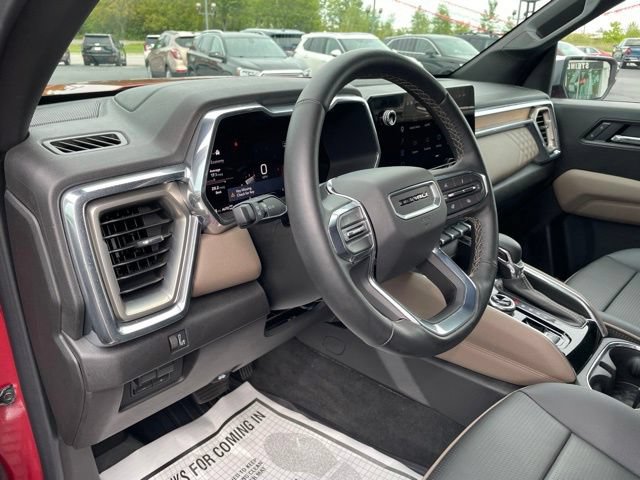 Used 2026 GMC Canyon Denali AWD/4WD image 11