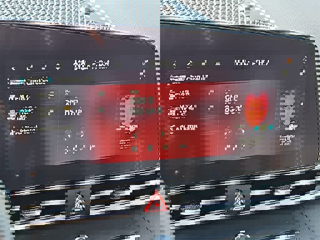 Certified 2024 Hyundai Elantra SEL w/ Convenience Package image 15