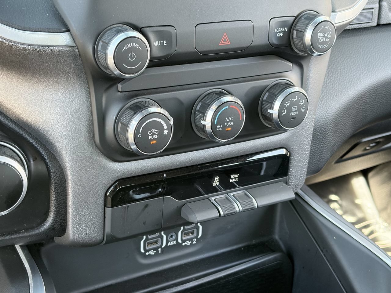 Used 2022 RAM 1500 Big Horn RWD image 29