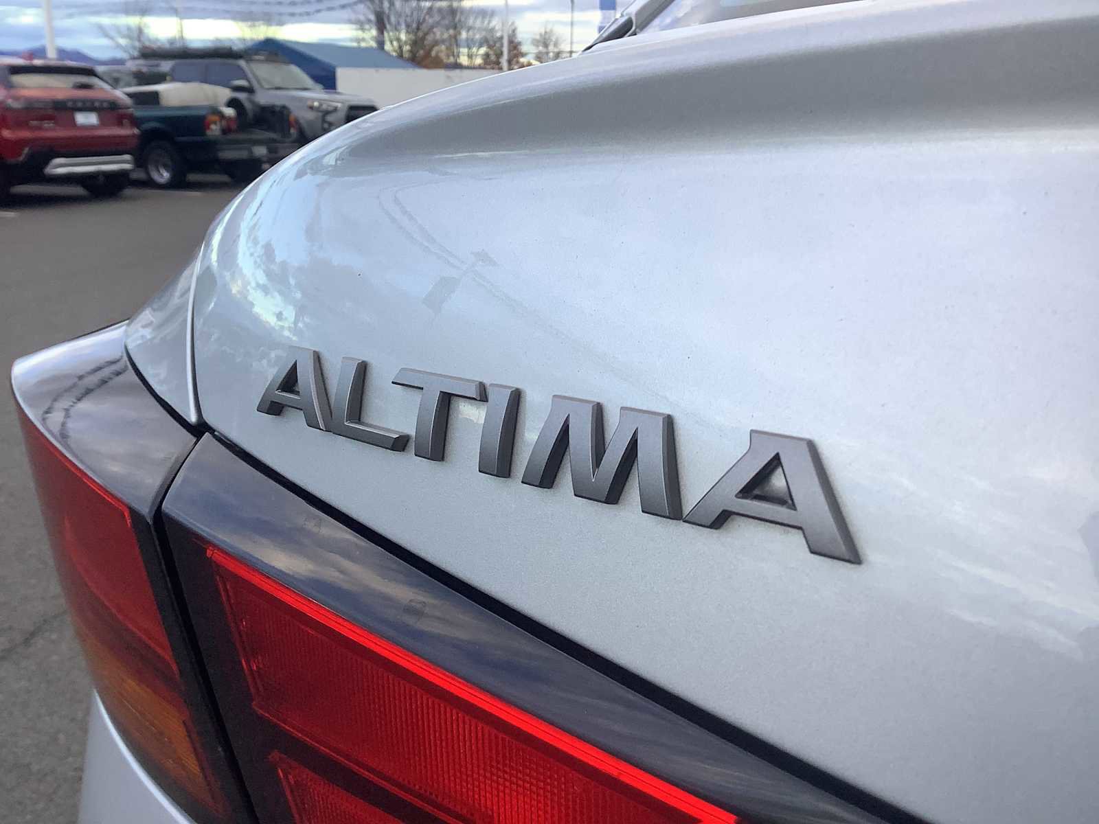 Used 2023 Nissan Altima 2.5 SR image 6