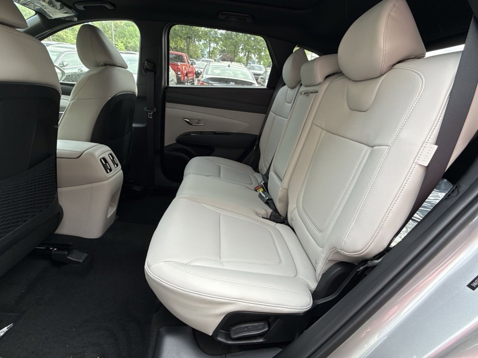 New 2026 Hyundai Tucson Limited AWD/4WD image 25