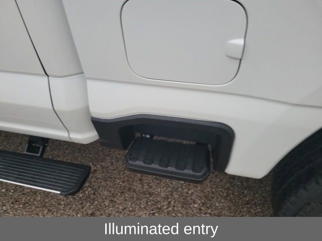 New 2026 Ford F350 King Ranch w/ Chrome Package image 9