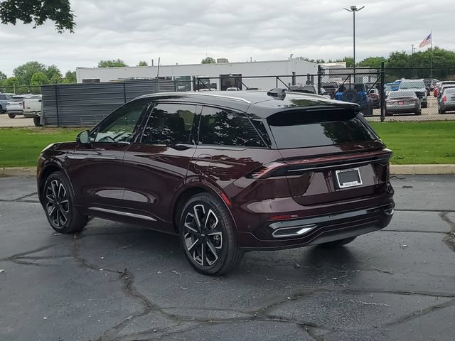 Certified 2024 Lincoln Nautilus Reserve w/ Equipment Group 202A AWD/4WD image 3