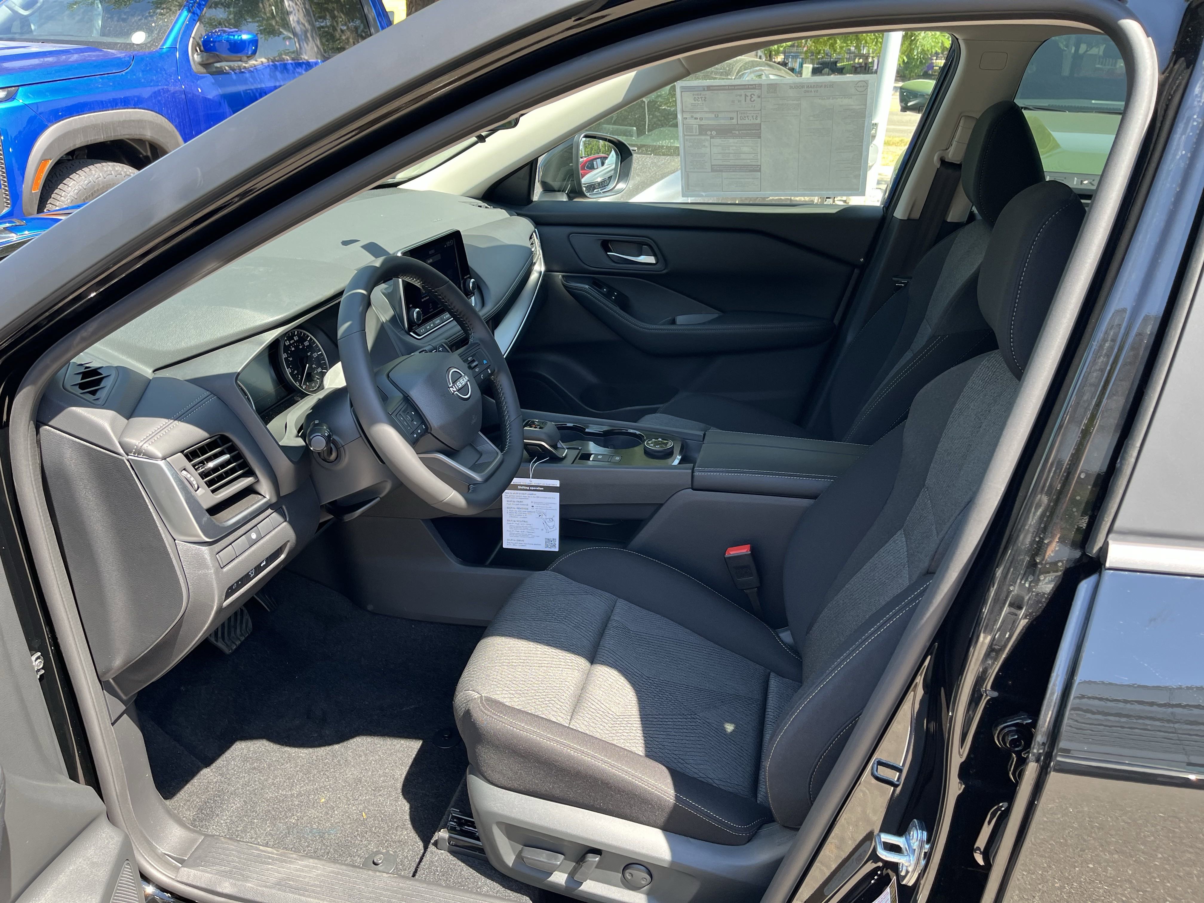 New 2026 Nissan Rogue SV image 9