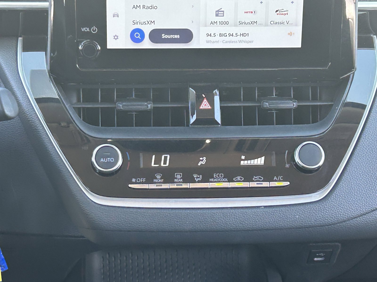 Used 2023 Toyota Corolla LE FWD image 19