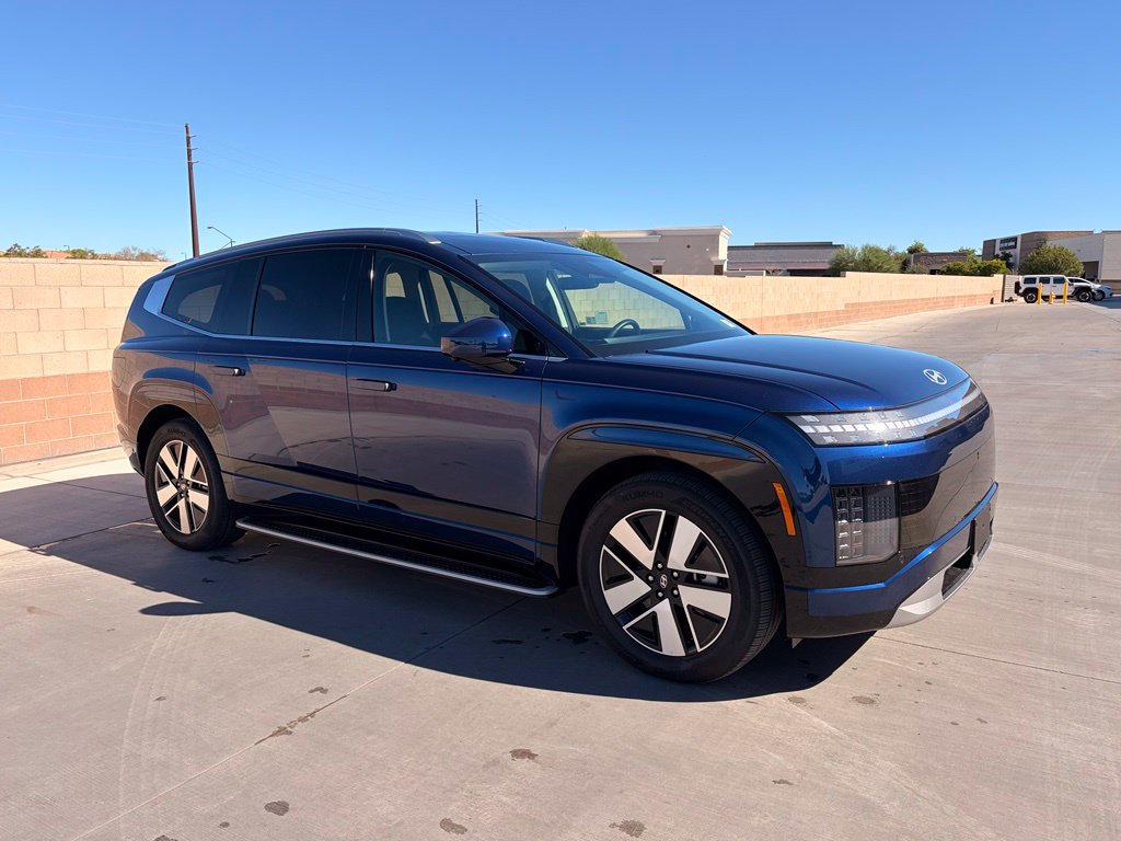 Used 2026 Hyundai Ioniq 9 SEL AWD/4WD image 4
